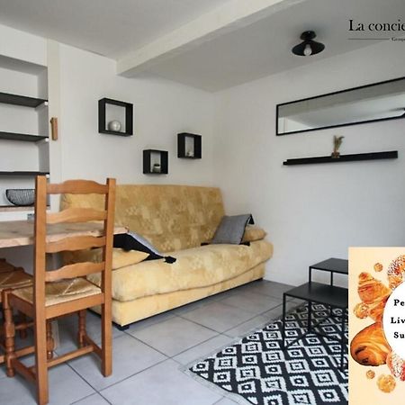 Comfortable Playhouse Rochefort  Exterior photo